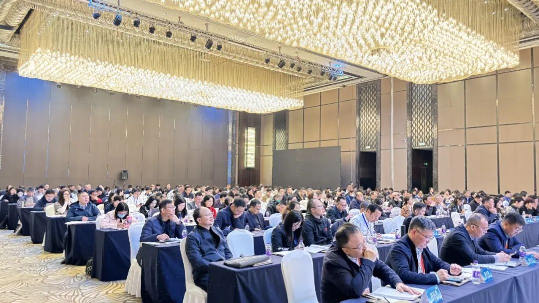 1710923062409760.jpg 640.jpg